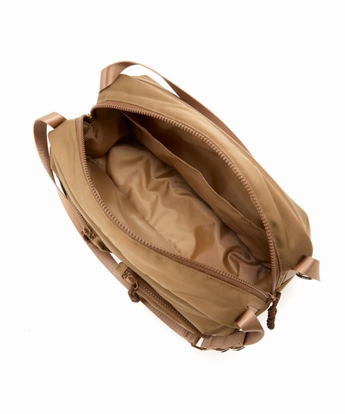 CONTROL FREAK（コントロールフリーク）の「CONTROLFREAK/コントロールフリーク　ナイロンboxy wide bag（ハンドバッグ・レディース・グレー/ベージュ/ブラック・ONE SIZE）」の10枚目の写真