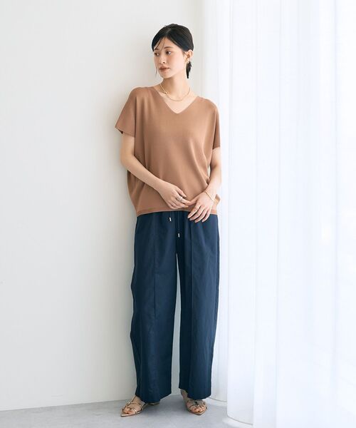 YECCA VECCA(イェッカヴェッカ)の「コットンイージーピンタックワイドパンツ(その他パンツ・レディース・グリーン/ダークベージュ/ネイビー・FREE)」の6枚目の写真