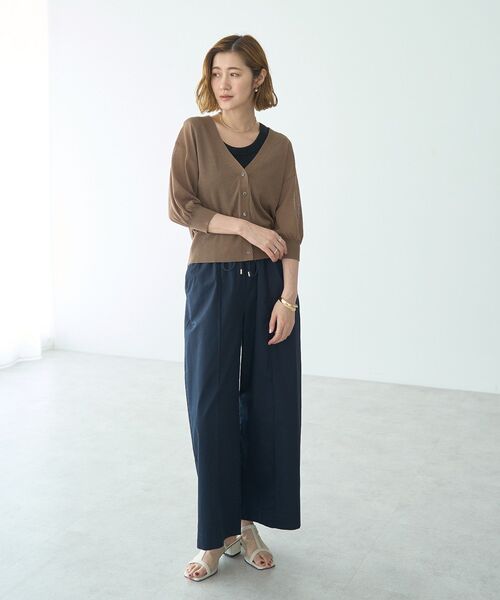 YECCA VECCA(イェッカヴェッカ)の「コットンイージーピンタックワイドパンツ(その他パンツ・レディース・グリーン/ダークベージュ/ネイビー・FREE)」の19枚目の写真