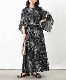 【タグ付き新品】LADY LUCK LUCA 花柄 スウェットワンピース タグ付き新品】LADY LUCK LUCA 花柄 スウェットワンピース