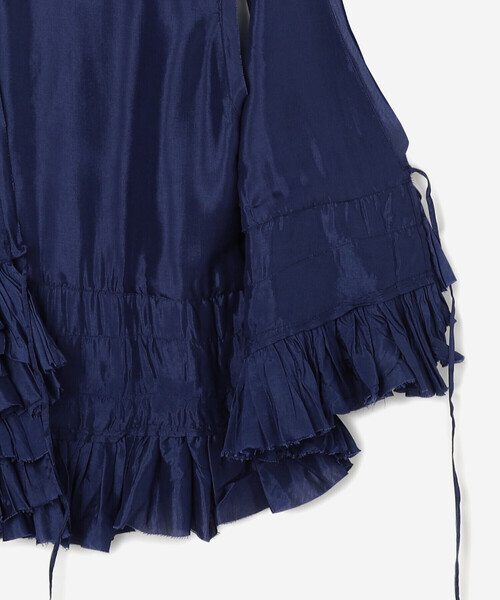 crinkle crinkle crinkle(クリンクルクリンクルクリンクル)の「crinkle crinkle crinkle | レーヨン フリルベスト WOMEN(ベスト・レディース・ブラック/ネイビー・F)」の8枚目の写真