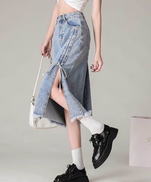 almo（アルモ）の「ドロストデザインスリットデニムスカート(BQ)（デニムスカート・レディース・ブルー/ブラック・FREE）」の2枚目の写真