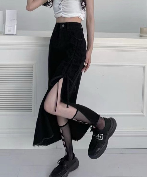 almo（アルモ）の「ドロストデザインスリットデニムスカート(BQ)（デニムスカート・レディース・ブルー/ブラック・FREE）」の4枚目の写真