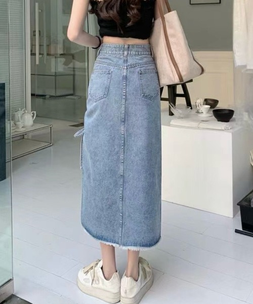 almo（アルモ）の「ドロストデザインスリットデニムスカート(BQ)（デニムスカート・レディース・ブルー/ブラック・FREE）」の11枚目の写真