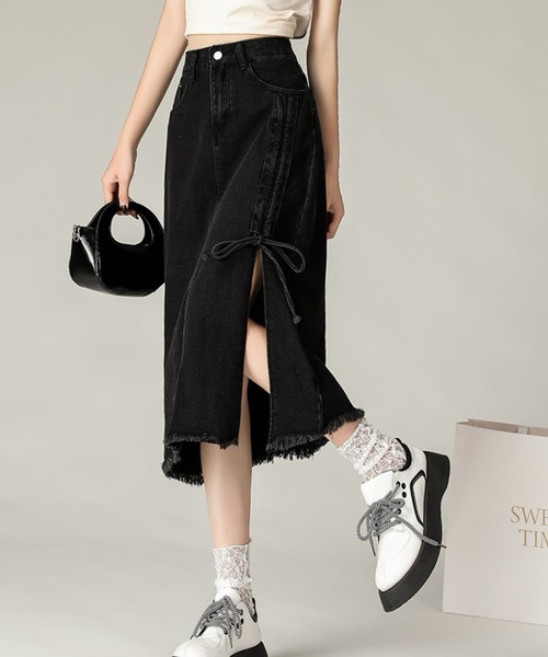 almo（アルモ）の「ドロストデザインスリットデニムスカート(BQ)（デニムスカート・レディース・ブルー/ブラック・FREE）」の12枚目の写真