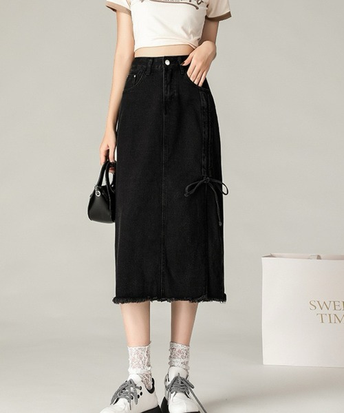 almo（アルモ）の「ドロストデザインスリットデニムスカート(BQ)（デニムスカート・レディース・ブルー/ブラック・FREE）」の13枚目の写真