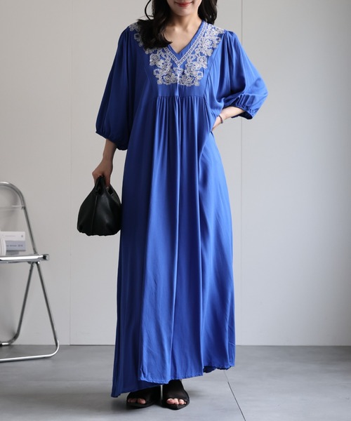 ap retro（アプレトロ）の「刺繍フレアワンピース《動画あり》（ワンピース・レディース・ベージュ/ホワイト/ブラウン/ブラック/ブルー・FREE）」の6枚目の写真