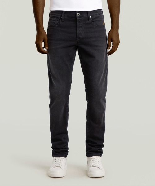 G-STAR(ジースター)の「3301 REGULAR TAPERED JEANS/ヴィンテージライクレギュラーテーパードジーンズ(デニムパンツ・メンズ・ブラック系その他・28/30/29/30/31/32/31/30/30/32/34/32/30/30/29/32/32/32/33/30)」の1枚目の写真