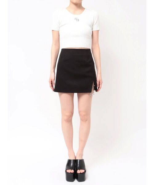 GYDA（ジェイダ）の「slit chain bijou スカートライクショートパンツ（スカート・レディース・ブラック/オフホワイト・FREE）」の15枚目の写真