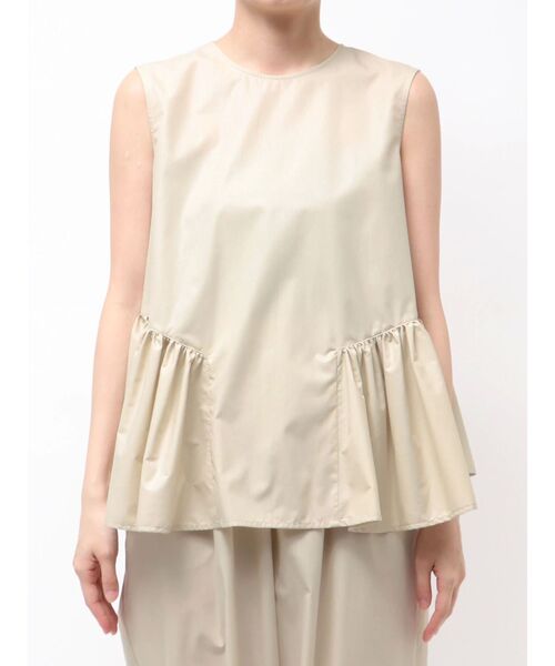 ELENDEEK（エレンディーク）の「カレンダリングペプラムブラウス【セットアップ対応】（シャツ/ブラウス・レディース・ベージュ/ボルドー/ブラック・FREE）」の10枚目の写真