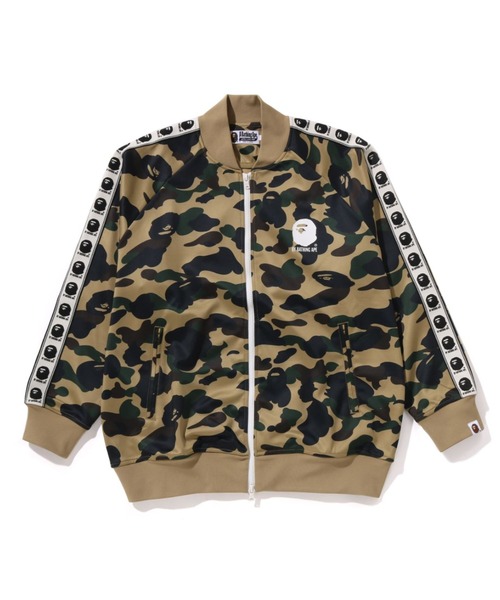 A BATHING APE（アベイシングエイプ）の「1ST CAMO RELAXED FIT TRACK JACKET（その他アウター・メンズ・グリーン/イエロー・SMALL/XX-LARGE/X-LARGE/MEDIUM/LARGE）」の2枚目の写真