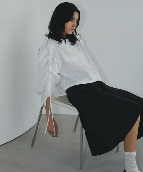 DRAWSTRING SLEEVE SHORT BLOUSE（シャツ/ブラウス）｜MANOF