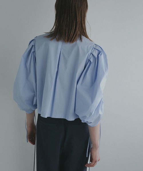 MANOF(マノフ)の「DRAWSTRING SLEEVE SHORT BLOUSE(シャツ/ブラウス・レディース・ホワイト/ブルー/ブラック・M/S)」の20枚目の写真