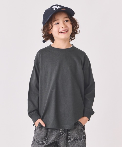 ever closet（エバークローゼット）の「ビッグシルエットTシャツ（Tシャツ/カットソー・キッズ・チャコール/オレンジ/ラベンダー/グリーン/ベージュ系その他/ホワイト/ピンク/ブルー系その他4/ダークパープル/杢グレー・80ｃｍ/90cm/100cm/110cm/120cm/130cm/140cm/150cm）」の4枚目の写真