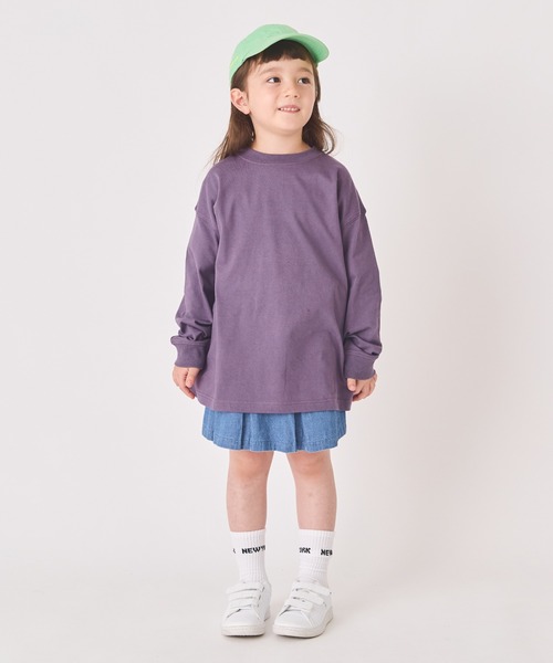 ever closet（エバークローゼット）の「ビッグシルエットTシャツ（Tシャツ/カットソー・キッズ・チャコール/オレンジ/ラベンダー/グリーン/ベージュ系その他/ホワイト/ピンク/ブルー系その他4/ダークパープル/杢グレー・80ｃｍ/90cm/100cm/110cm/120cm/130cm/140cm/150cm）」の17枚目の写真