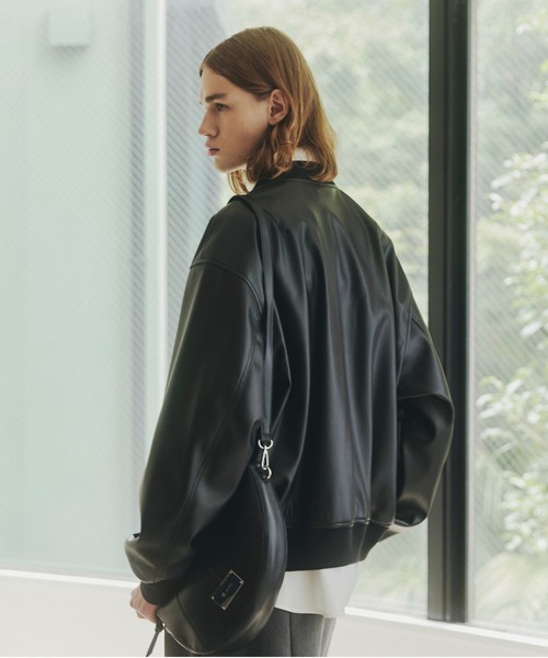 tk.TAKEO KIKUCHI（ティーケータケオキクチ）の「シンセティックレザー MA－1（ブルゾン・レディース・ブラック系/ダークブラウン系/ブラック・01/03/02）」の6枚目の写真