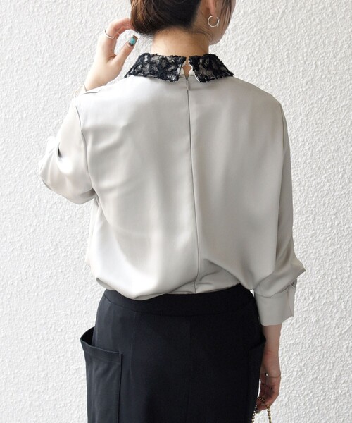 SHIPS any（シップス エニィ）の「SHIPS any:〈洗濯機可能〉サテン レースカラー ブラウス（シャツ/ブラウス・レディース・ライトグレー/クリーム/ネイビー・ONE SIZE）」の11枚目の写真