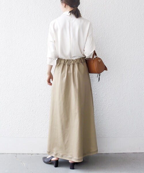 SHIPS any（シップス エニィ）の「SHIPS any:〈洗濯機可能〉サテン レースカラー ブラウス（シャツ/ブラウス・レディース・ライトグレー/クリーム/ネイビー・ONE SIZE）」の20枚目の写真