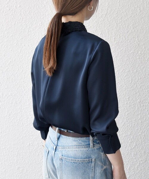 SHIPS any（シップス エニィ）の「SHIPS any:〈洗濯機可能〉サテン レースカラー ブラウス（シャツ/ブラウス・レディース・ライトグレー/クリーム/ネイビー・ONE SIZE）」の9枚目の写真