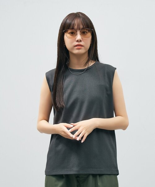 Zoff(ゾフ)の「【WEB 限定】Zoff|takashi kumagai ウェリントン型 サングラス|サーモント|カラーレンズ |紫外線対策 UVカット| レディース ユニセックス(サングラス・レディース・グリーン/ブラック/ブラウン系その他5・FREE)」の20枚目の写真