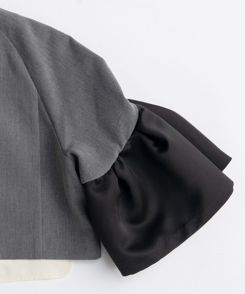 MAISON SPECIAL(メゾンスペシャル)の「Dome Sleeve Zip Jacket/ドームスリーブジップジャケット(ノーカラージャケット・レディース・グレー/ブラック・FREE)」の15枚目の写真