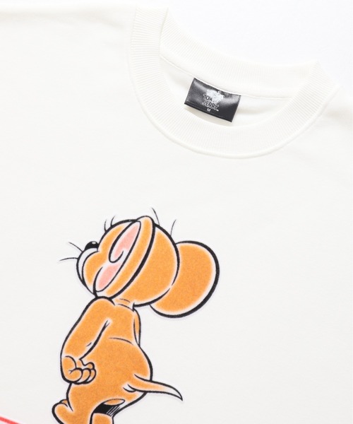 Tom&Jerry(トムアンドジェリー)の「【TOM & JERRY/トムとジェリー】裏起毛アップリケ刺繍スウェット(スウェット・メンズ・オフホワイト/ネイビー/スミクロ/サックスブルー/グレイッシュベージュ/ブラック・LARGE/MEDIUM)」の19枚目の写真