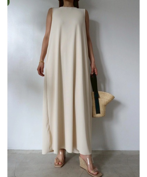 TRUNC(トランクエイティーエイト)の「Smooth Rib Long Dress(ワンピース・レディース・アイボリー/ブラック/ブルー・FREE)」の20枚目の写真