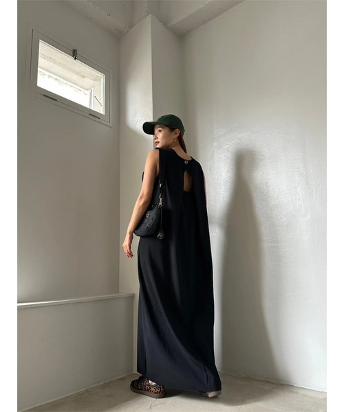 TRUNC(トランクエイティーエイト)の「Smooth Rib Long Dress(ワンピース・レディース・アイボリー/ブラック/ブルー・FREE)」の17枚目の写真