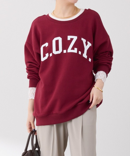 COLLAGE GALLARDAGALANTE(コラージュガリャルダガランテ)の「COZYロゴスウェット(スウェット・レディース・オフホワイト/ボルドー・FREE)」の1枚目の写真