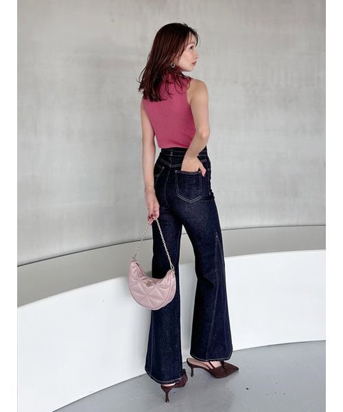 SNIDEL（スナイデル）の「Sustainableノースリラメニットプルオーバー（ニット/セーター・レディース・アイボリー/ブラック/カーキ/ピンク・F）」の20枚目の写真