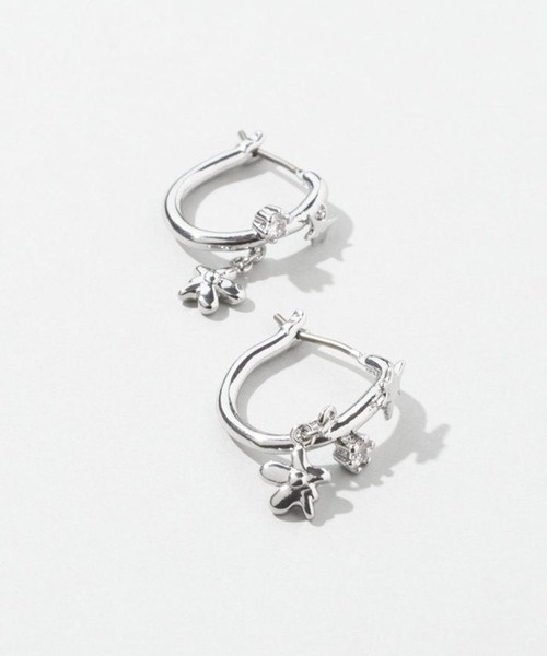 GOLDY(ゴールディ)の「【GOLDY】スクリブル モチーフ ピアス 1250903(ピアス(両耳用)・レディース・その他1/ゴールド/シルバー・FREE)」の9枚目の写真