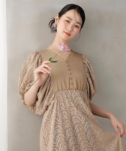 Kana（カナ）の「レース ドルマンスリーブ ワンピースドレス