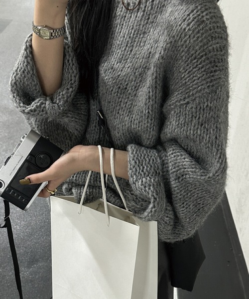 ADDITION STORE（アディションストア）の「【再入荷】【リラックスできる♪ざっくりニット】ボートネック ざっくりニット /（ニット/セーター・レディース・グレー/オフホワイト/レッド/ブラウン・FREE）」の8枚目の写真
