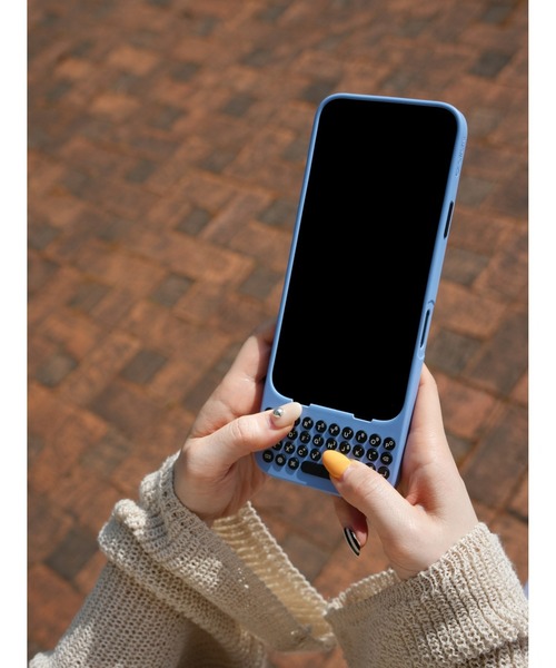 Clicks（クリックス）】キーボード付き iPhone16 Pro ケース/打ちやす