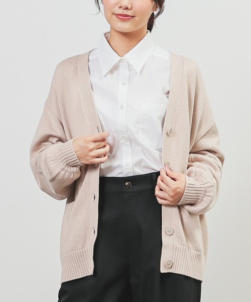 Honeys(ハニーズ)の「スクールVカーディガン(カーディガン/ボレロ・レディース・ネイビー/ベージュ/アイボリー/ブラック/杢グレー・L/M/LL/S)」の15枚目の写真