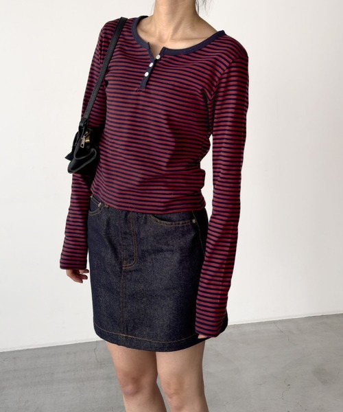 CANAL JEAN（キャナルジーン）の「HARING　ボーダーヘンリーロングTシャツ（Tシャツ/カットソー・レディース・ブラウン/レッド/ネイビー/ブルー・ONE SIZE）」の4枚目の写真