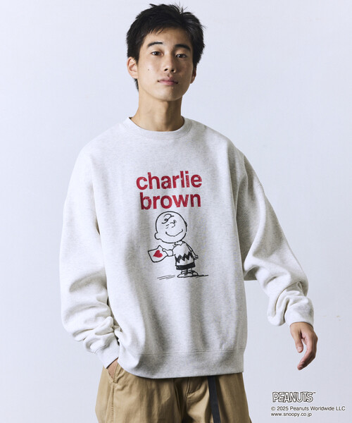 FREAK'S STORE(フリークスストア)の「限定展開 PEANUTS/ピーナッツ 別注 フロントプリント クルーネックスウェット/チャーリー・ブラウン(スウェット・メンズ・アッシュグレー/ネイビー/ピンク/スミクロ・MEDIUM/LARGE/SMALL)」の22枚目の写真