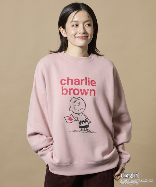 FREAK'S STORE(フリークスストア)の「限定展開 PEANUTS/ピーナッツ 別注 フロントプリント クルーネックスウェット/チャーリー・ブラウン(スウェット・メンズ・アッシュグレー/ネイビー/ピンク/スミクロ・MEDIUM/LARGE/SMALL)」の18枚目の写真