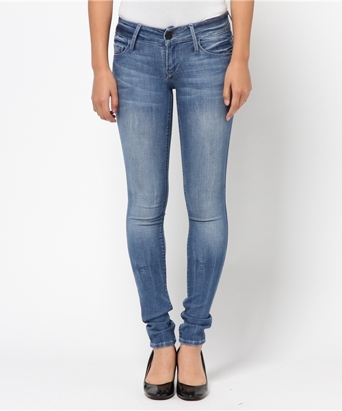Black Orchid(ブラックオーキッド)の「Mid Rise Jeggingストレッチデニムパンツ(デニムパンツ・レディース・ライトインディゴブルー・23inch)」の12枚目の写真