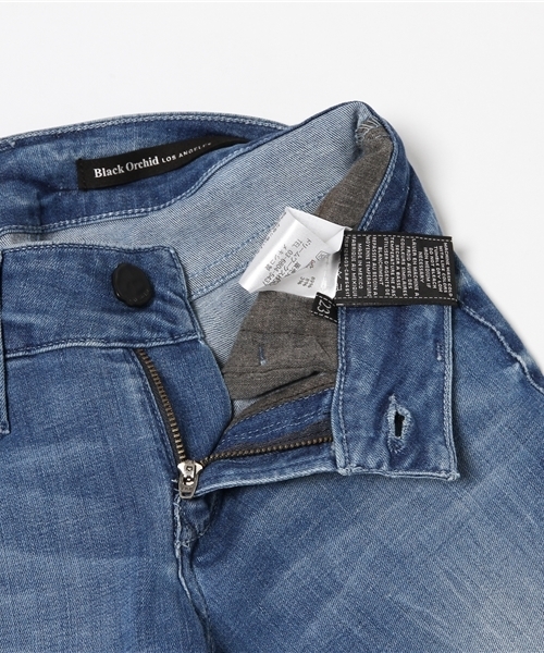 Black Orchid(ブラックオーキッド)の「Mid Rise Jeggingストレッチデニムパンツ(デニムパンツ・レディース・ライトインディゴブルー・23inch)」の4枚目の写真