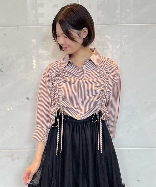 AND COUTURE(アンドクチュール)の「ストライプシャーリングブラウス(シャツ/ブラウス・レディース・ブラウン系その他/ブルー系その他・FREE)」の2枚目の写真