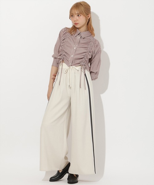 AND COUTURE(アンドクチュール)の「ストライプシャーリングブラウス(シャツ/ブラウス・レディース・ブラウン系その他/ブルー系その他・FREE)」の19枚目の写真