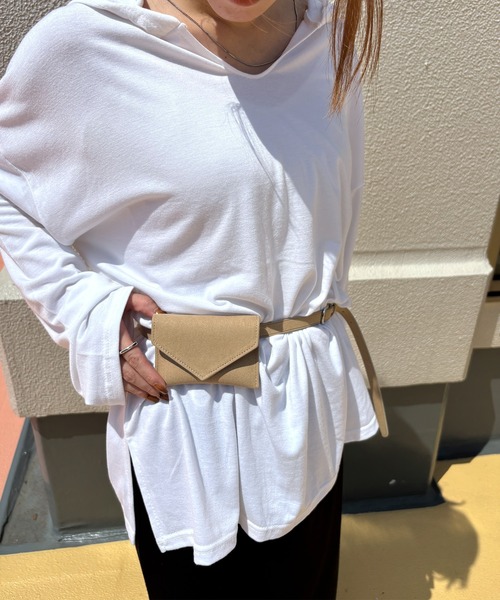 ISOOK（アイスー）の「【ISOOK / アイスー】2wayスエードミニポーチベルト / ベルトバッグ ウエストポーチ 細ベルト ミニバッグ 合皮 合成皮革 ベージュ ブラック 茶 黒 ZOZOTOWN限定（ベルト・レディース・ブラック/ベージュ・FREE）」の14枚目の写真