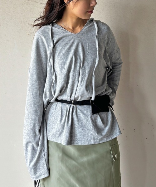 ISOOK（アイスー）の「【ISOOK / アイスー】2wayスエードミニポーチベルト / ベルトバッグ ウエストポーチ 細ベルト ミニバッグ 合皮 合成皮革 ベージュ ブラック 茶 黒 ZOZOTOWN限定（ベルト・レディース・ブラック/ベージュ・FREE）」の7枚目の写真