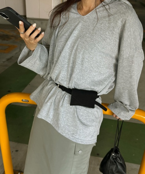 ISOOK（アイスー）の「【ISOOK / アイスー】2wayスエードミニポーチベルト / ベルトバッグ ウエストポーチ 細ベルト ミニバッグ 合皮 合成皮革 ベージュ ブラック 茶 黒 ZOZOTOWN限定（ベルト・レディース・ブラック/ベージュ・FREE）」の10枚目の写真