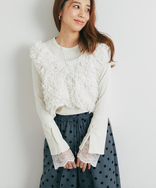 un dix cors（アンディコール）の「《さりげなく大人可愛い》ラメ入り袖口レースカットソー（Tシャツ/カットソー・レディース・ブラウン/オフホワイト/ブラック・FREE）」の4枚目の写真