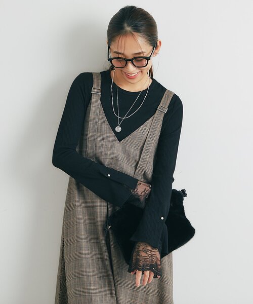 un dix cors（アンディコール）の「《さりげなく大人可愛い》ラメ入り袖口レースカットソー（Tシャツ/カットソー・レディース・ブラウン/オフホワイト/ブラック・FREE）」の15枚目の写真