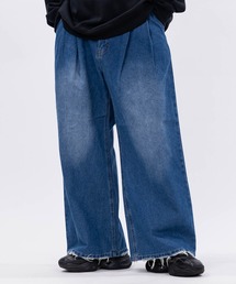 ダメージ加工 ブーツカット デニムジーンズ」に該当する