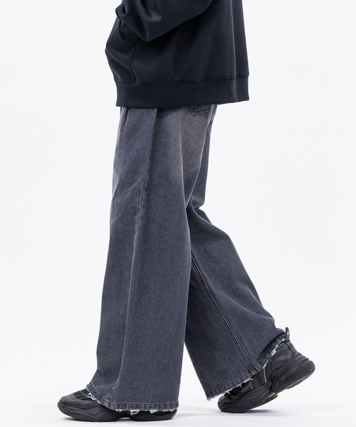 セール】【3】ブラスト加工 ダメージデニム 2タックスラックス（デニム