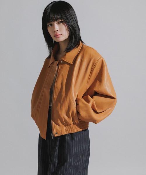 Chick(チック)の「Faux Leather Double-Breasted Blouson Jacket / フェイクレザー 比翼仕立てブルゾン(ブルゾン・レディース・ブラック/ブラウン/キャメル・FREE)」の21枚目の写真